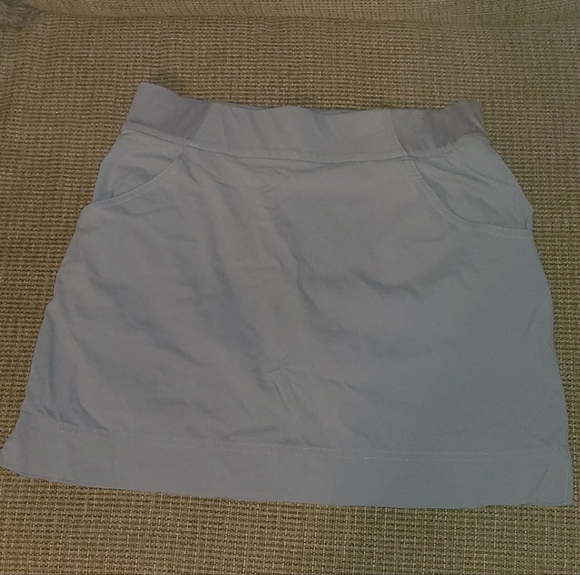 Columbia Dresses & Skirts - Columbia Women's Skort M